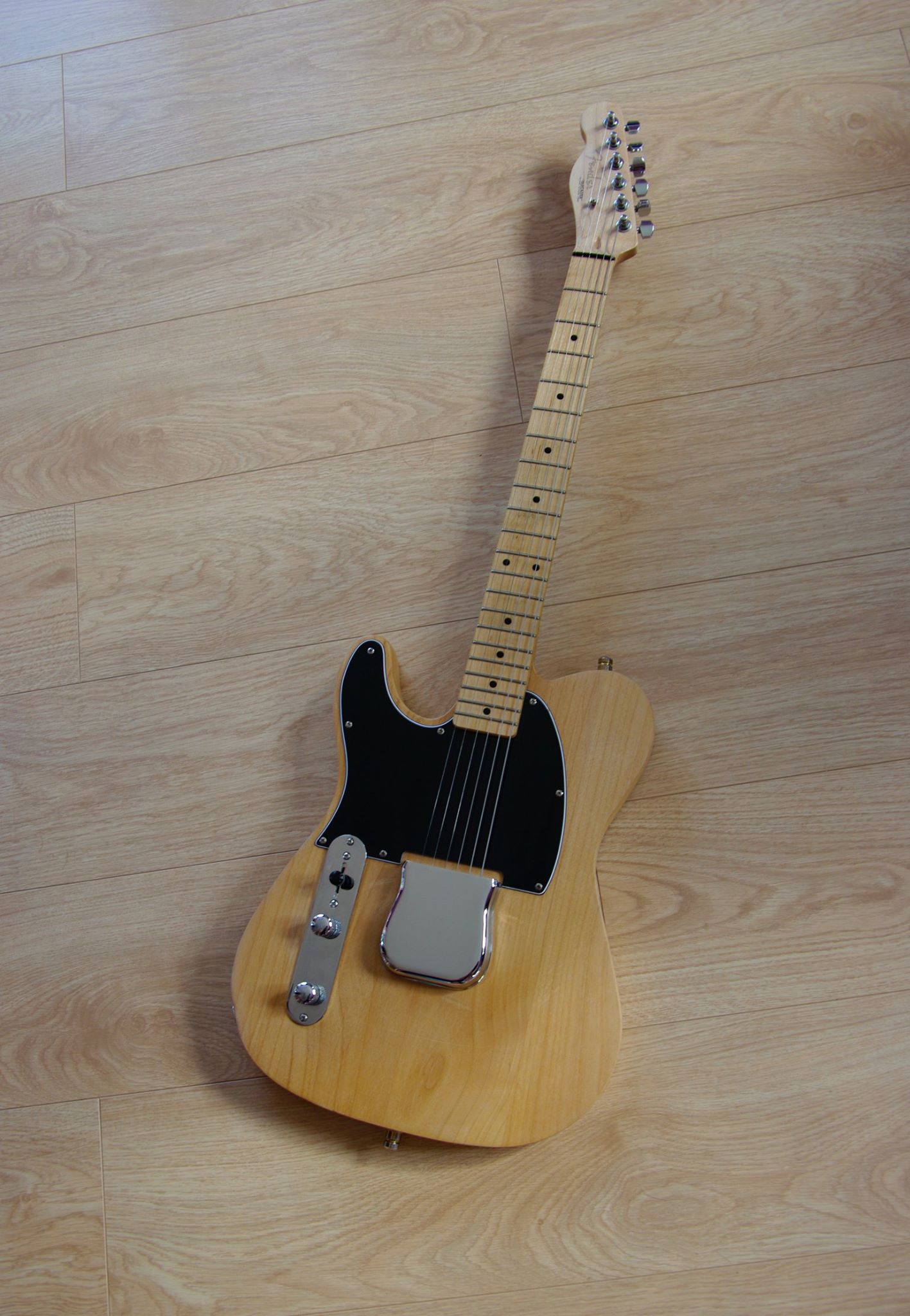 Squier Esquire modded into a Cow Telecaster with JB and SSL-2 pickups