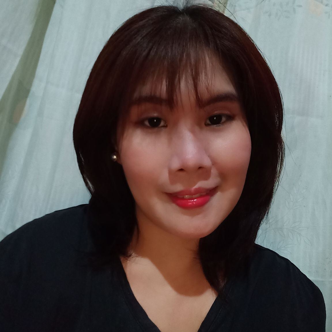 Michelle Paguio Apostol