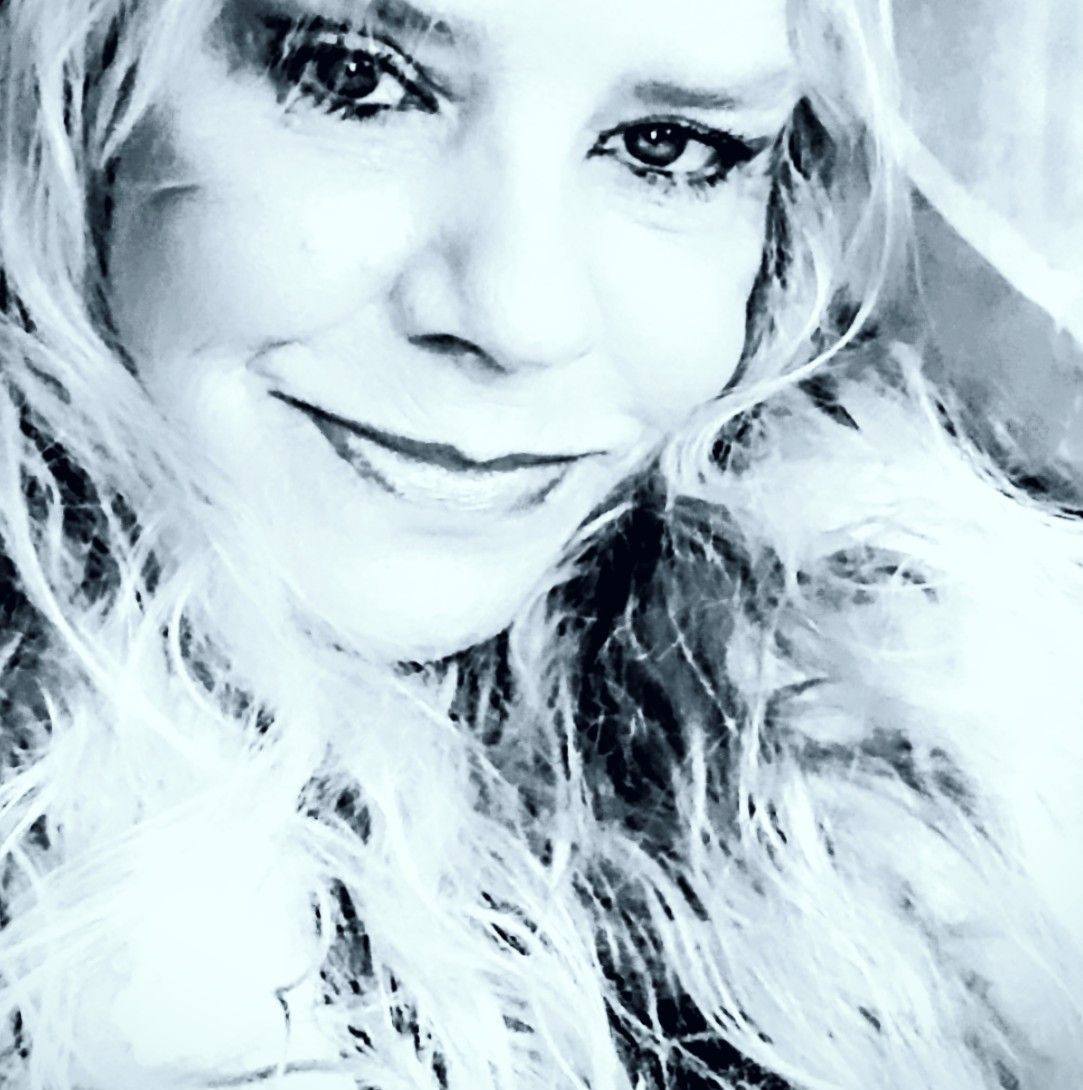 Angela Ray on Reels | Facebook