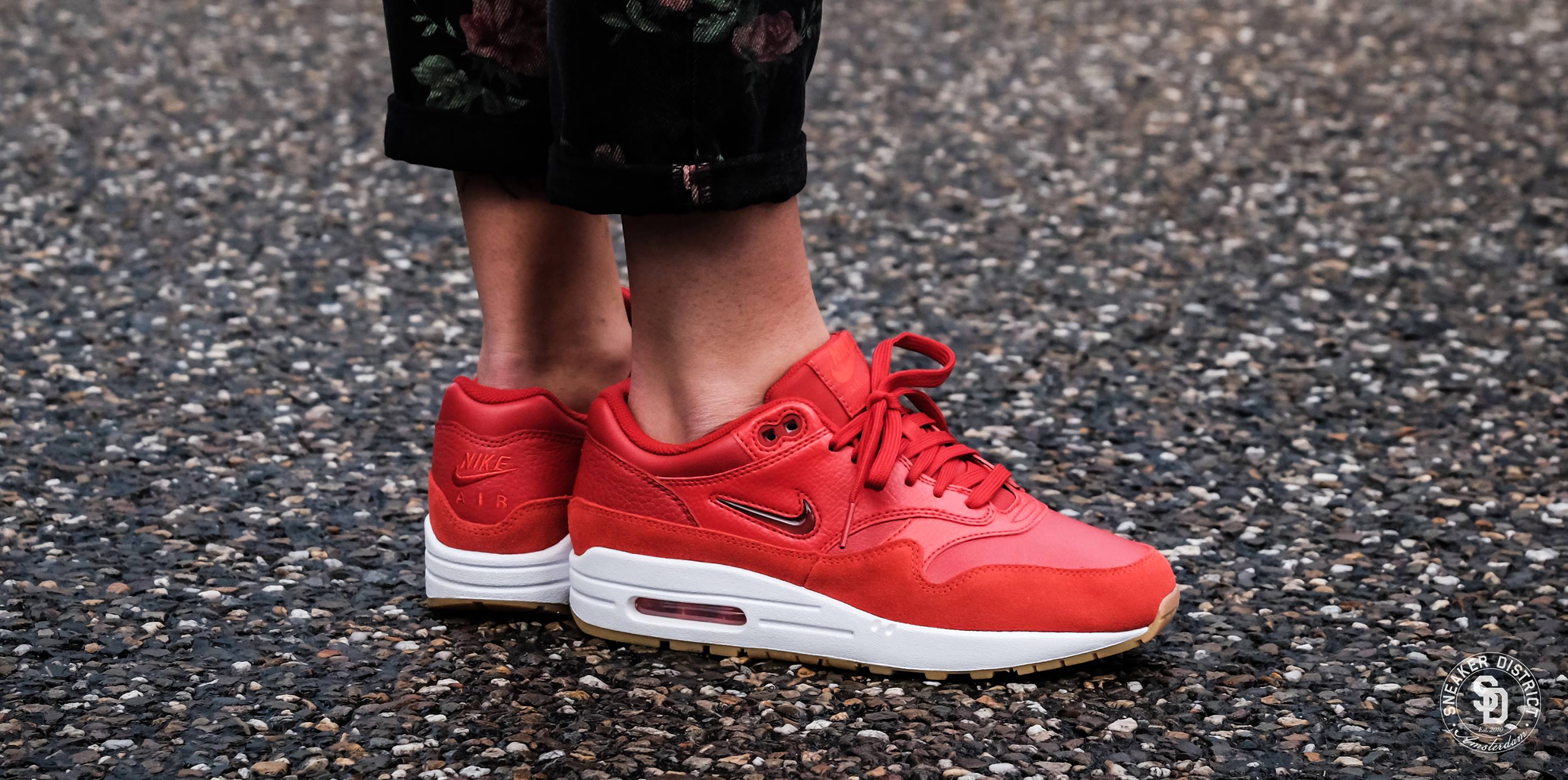 Nike Women