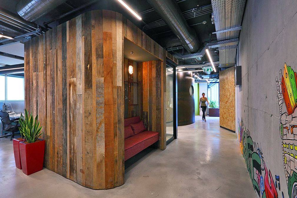 Archilovers - New Autodesk office in Tel Aviv designed by...