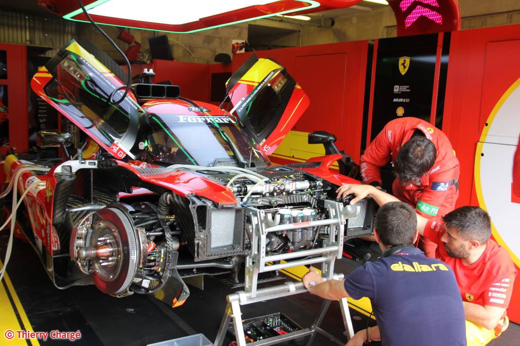 Les24heures - De l'horlogerie !!! #ferrari #les24heures...