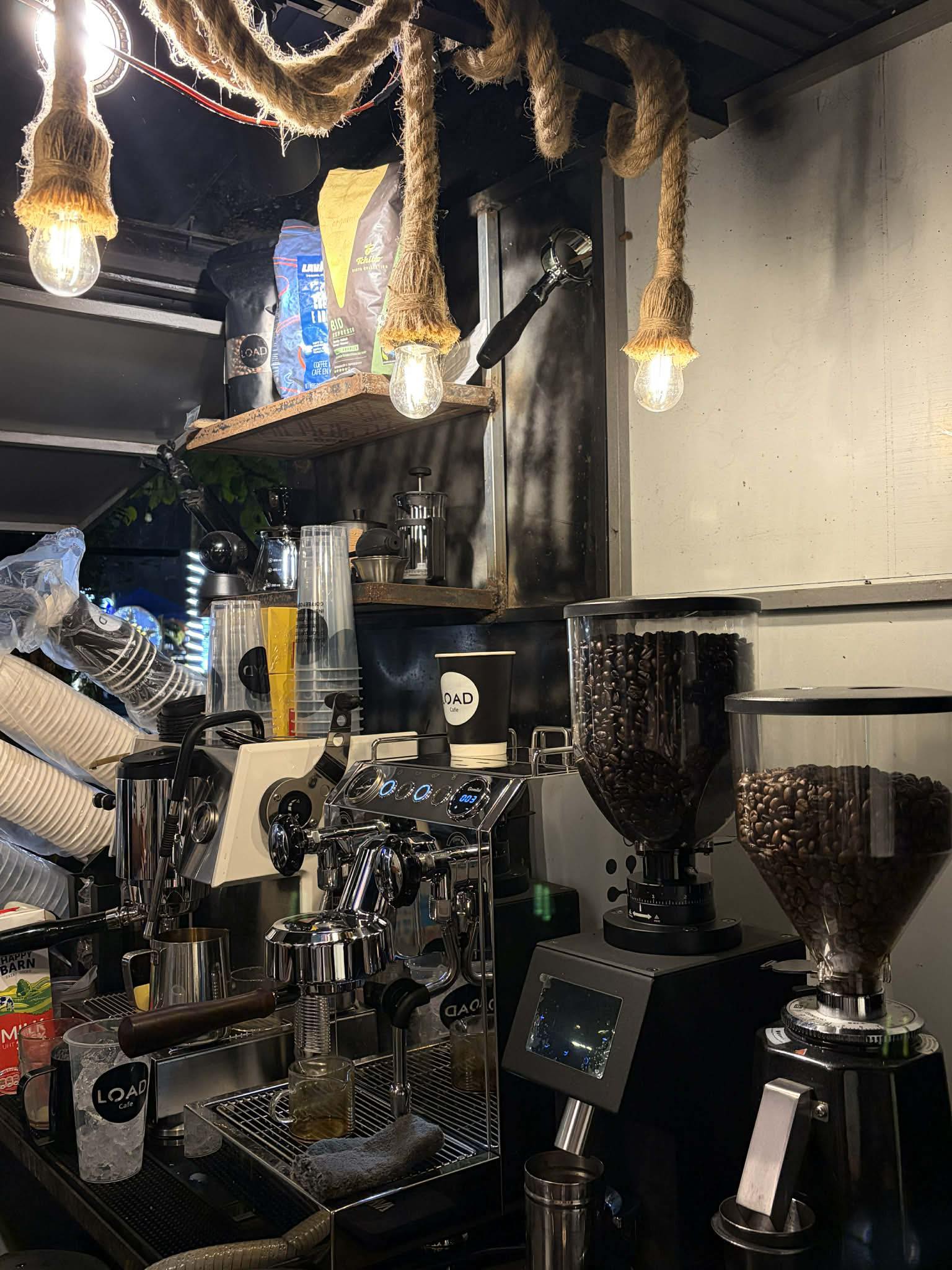 LOAD CAFE | Luisiana
