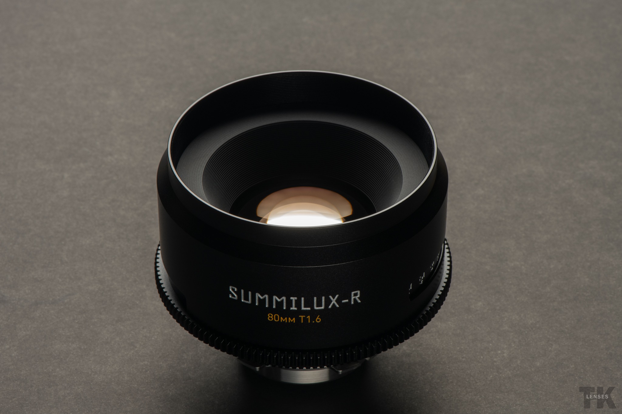 The Leica Summilux-R 80mm f/1.4 is one of the first Summilux 