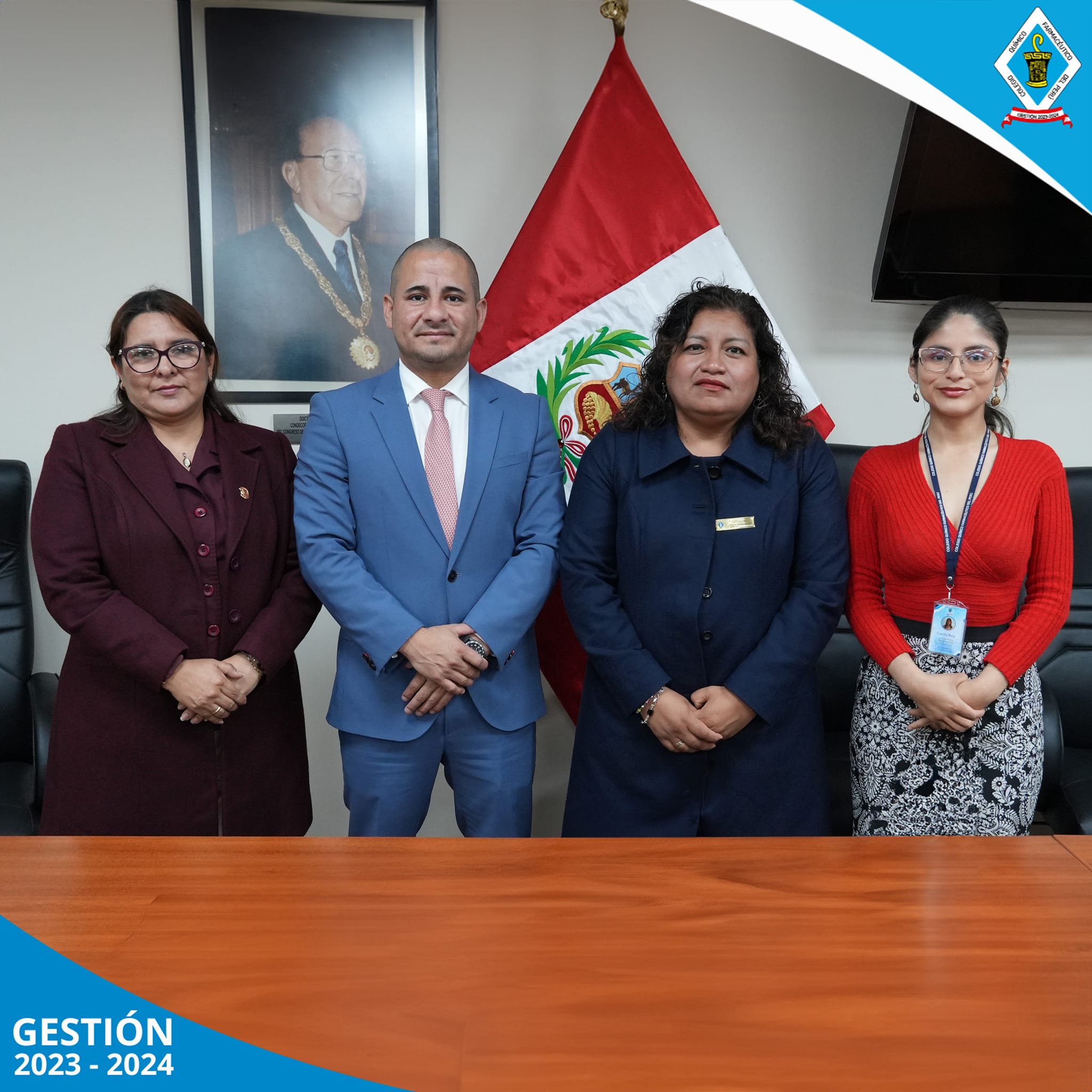 ¡𝗥𝗲𝘀𝗽𝗮𝗹𝗱𝗮𝗺𝗼𝘀 𝗹𝗮... - Colegio Químico Farmacéutico del Perú