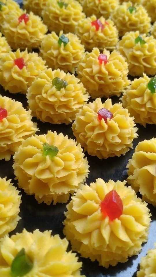 Galeri - Giliran buat kuih raya tuk mak dan makmertu plk kuih raya ...