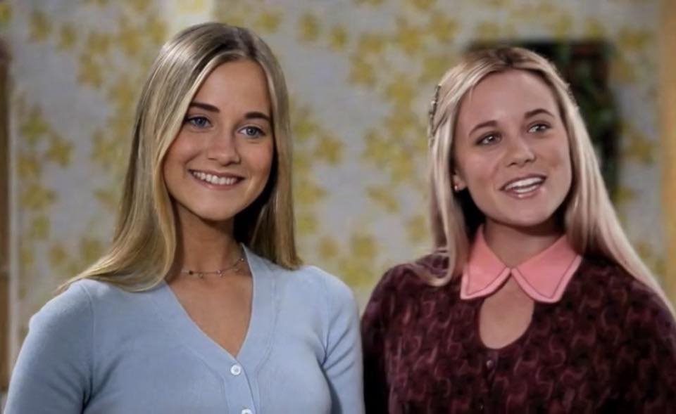 CGI) TV Marsha meets Movie Marsha
