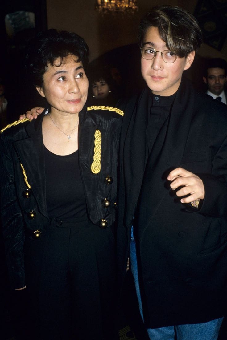 ❤️ Yoko Ono and Sean Lennon 🎸