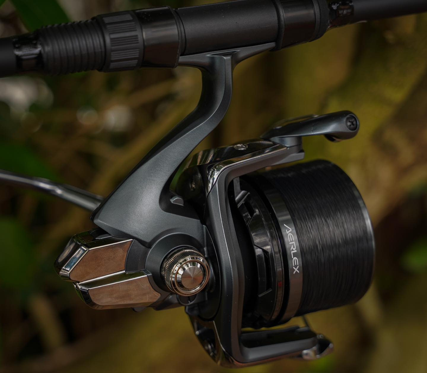 dan's tackle box SKB Small 7100 - Indestructible Design BOX range is made 颜色:army green Shimano Curado DC 151 Toolboxes