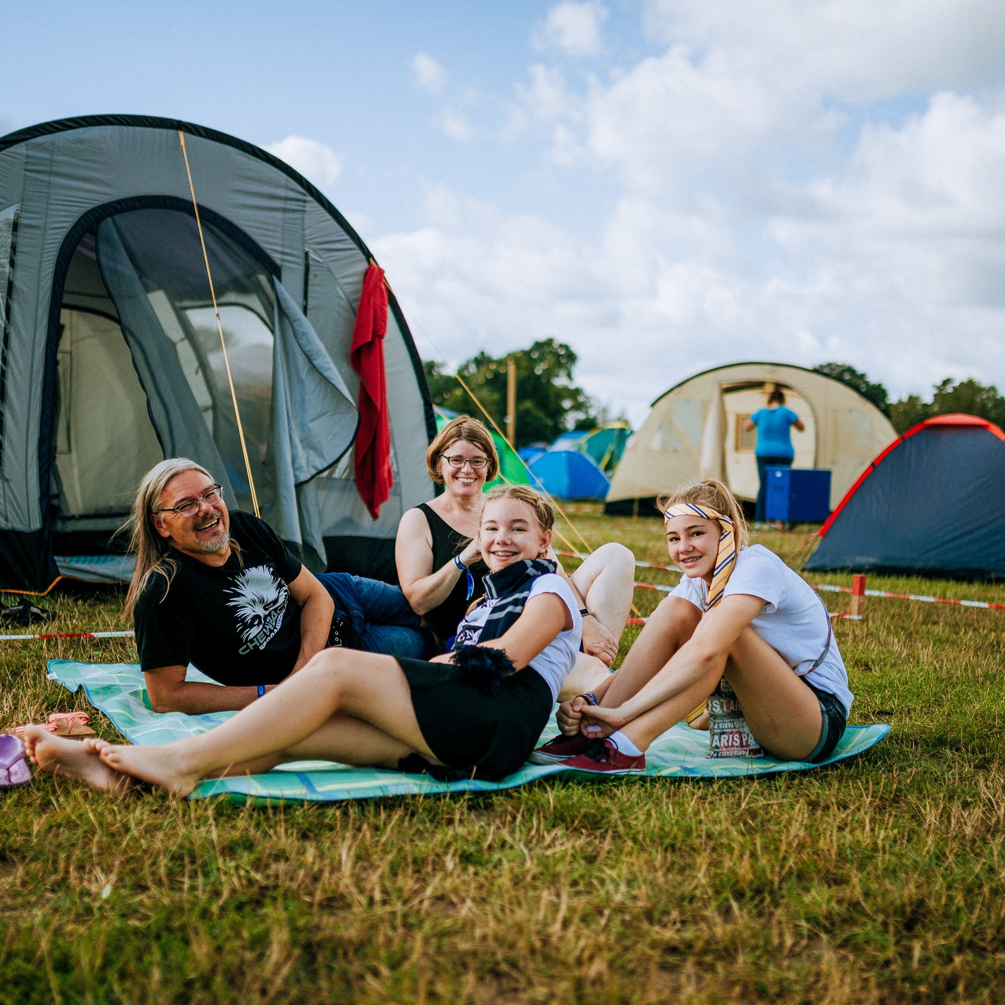 zelt zum aufblasen 5 personen TAILI Aufblasbares Campingzelt 2/4/6/8 Zelte für Camping, Big Air Haus Zelt, einfache Einrichtung große Zelte für Camping im Freien (Grau, 8 Person) Sport & Freizeit Bosch Gen. 2&3 The State - Jordan Size:5 x 6 m