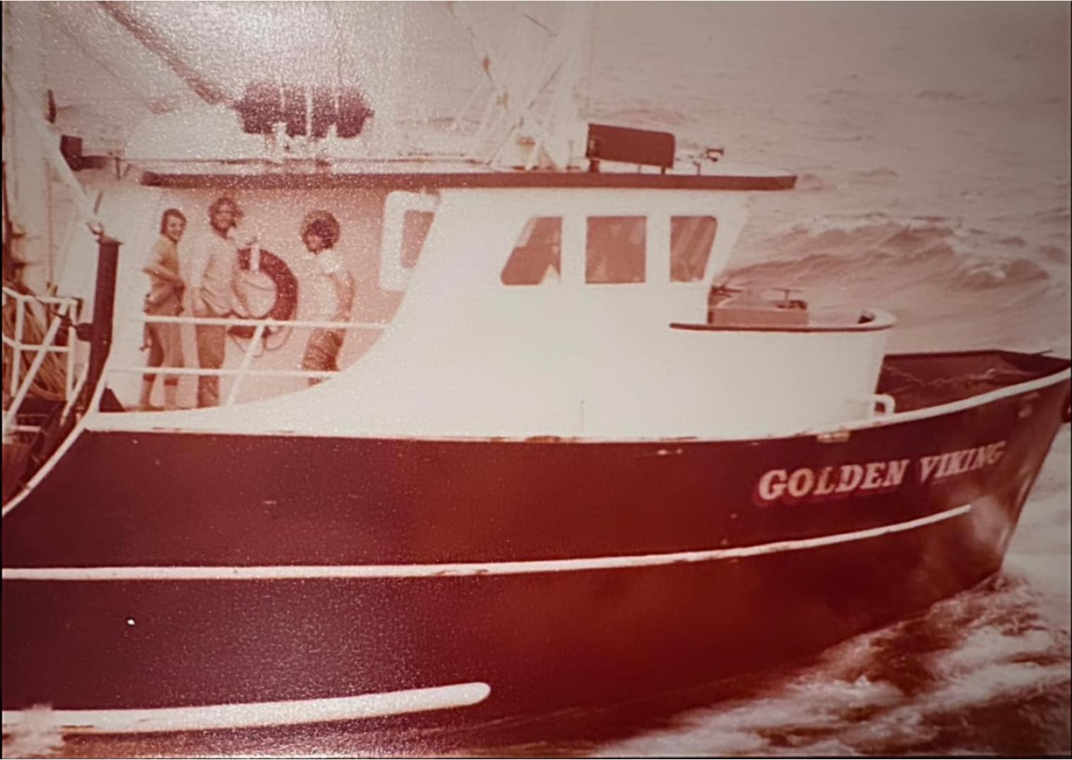 Old King crab boat the Golden Viking နိယ်သပ مد AV GOLDEN