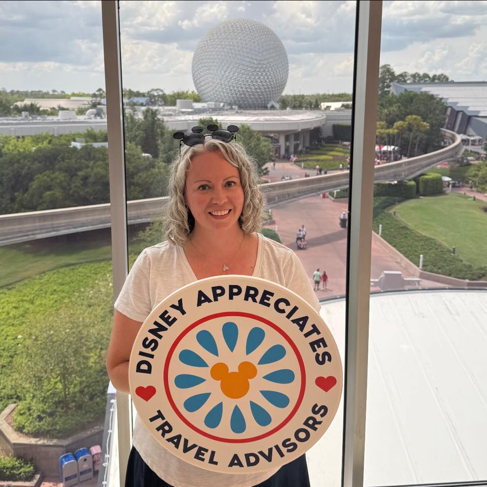 ♿️ Monday Travel Talk: Look for the ramp! If you’re visiting Walt ...