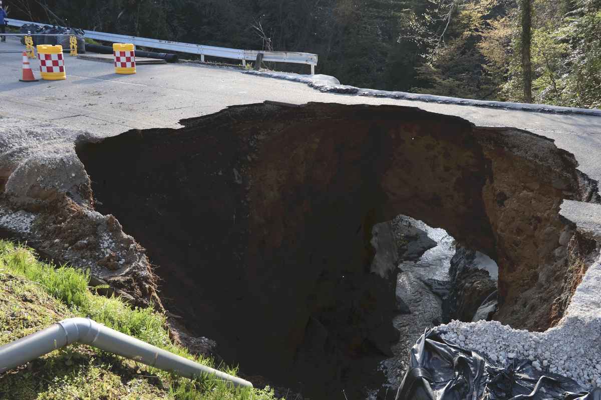 A sinkhole about 10 meters wide and 5 meters deep was found to