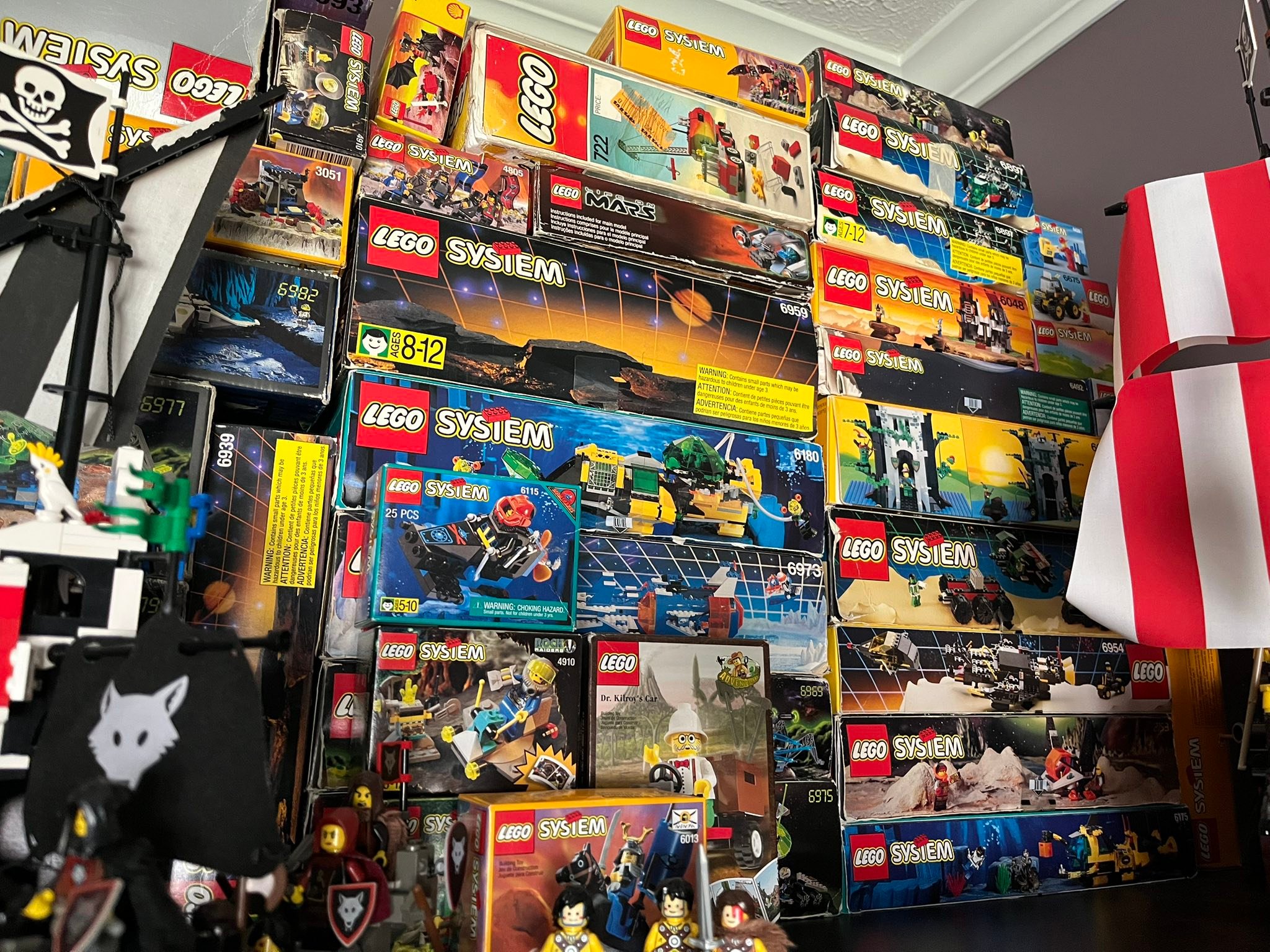 International convention protects golden age lego boxes from disposal