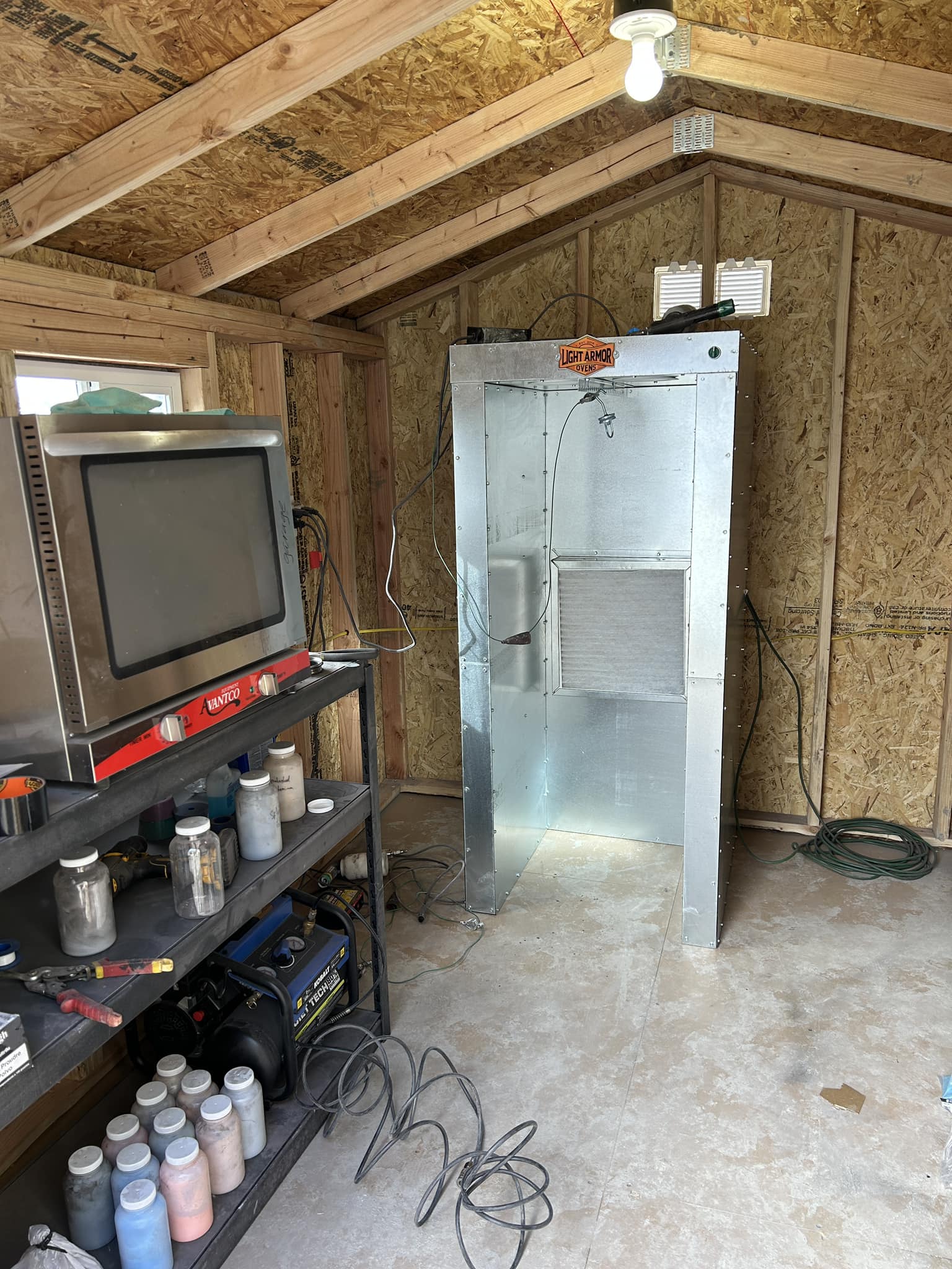 New spray booth for Tamiya models arrives and works well