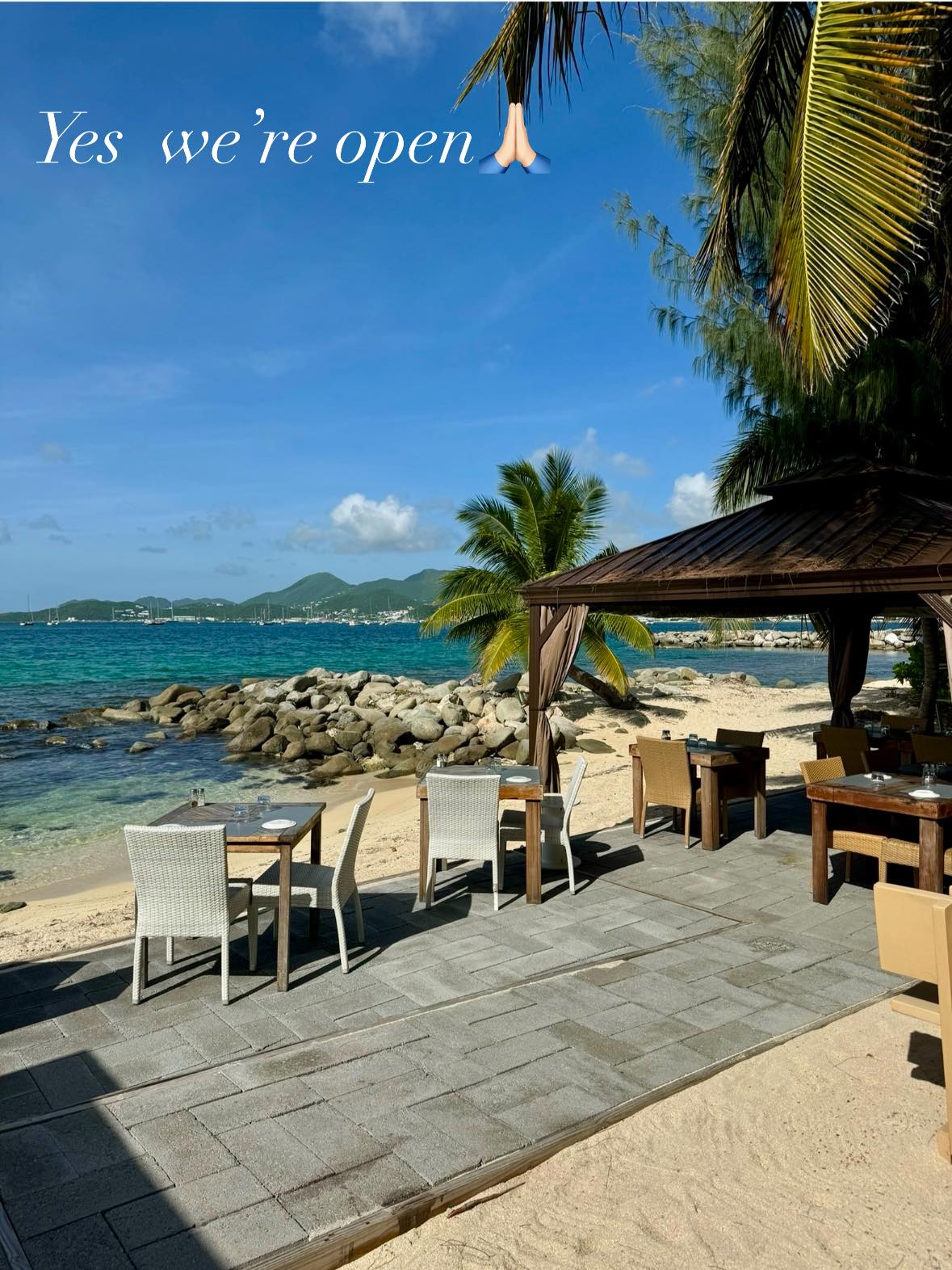 Mezz... - Mezza Luna Sxm, 501 baie nettlé beach club St Martin