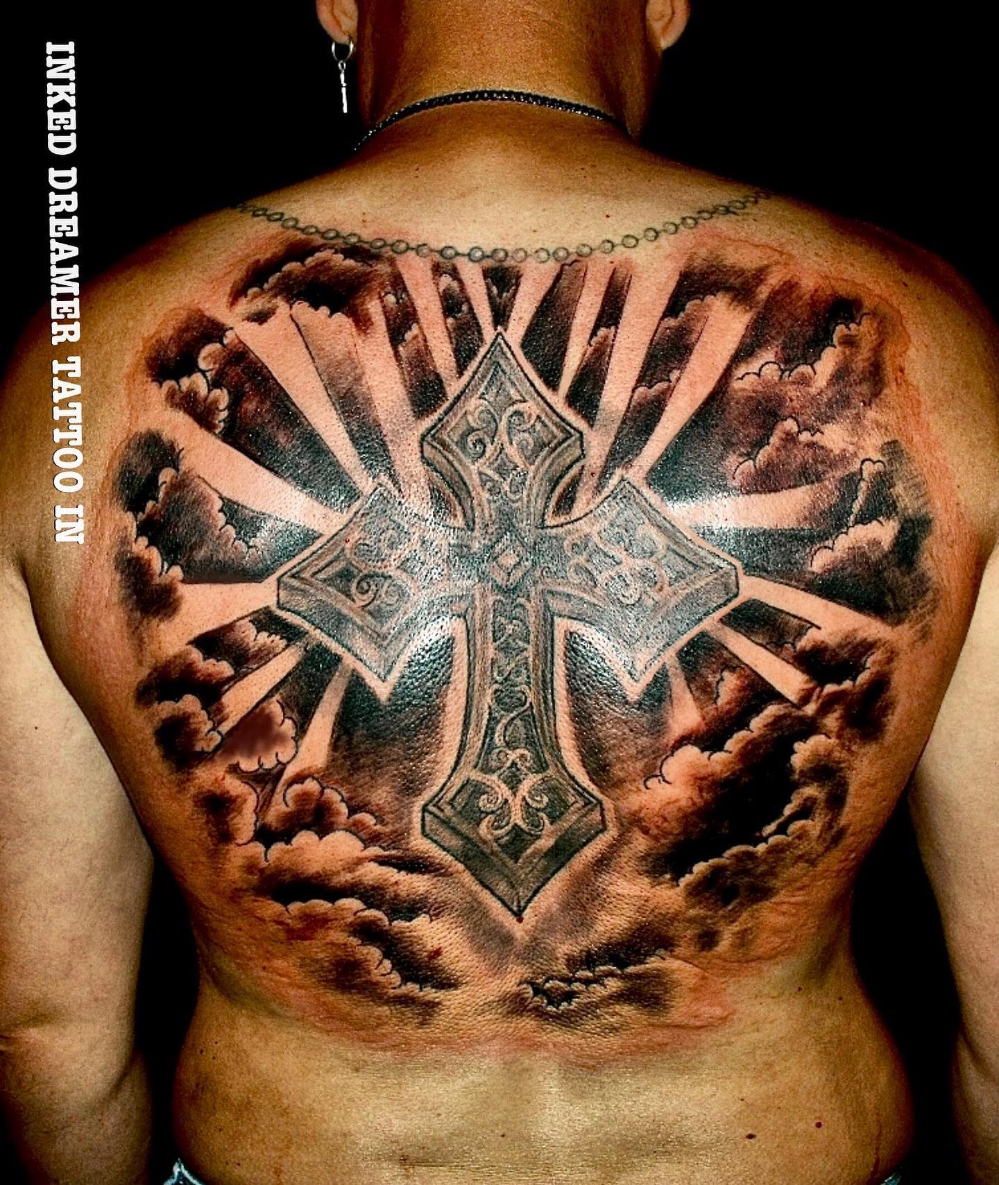 Tatouage Dos Homme