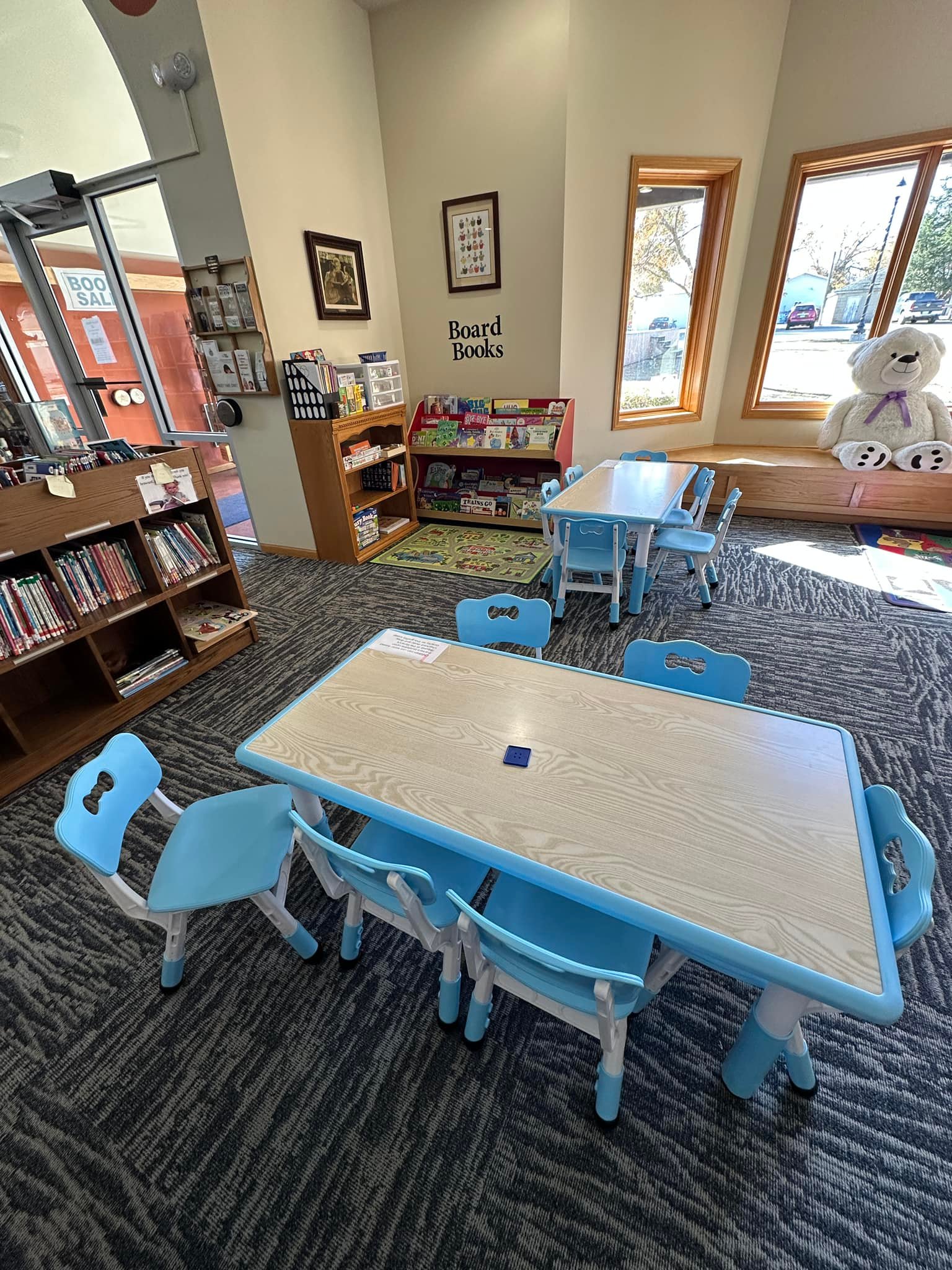 Elgin Public Library in Elgin, Iowa | Elgin IA