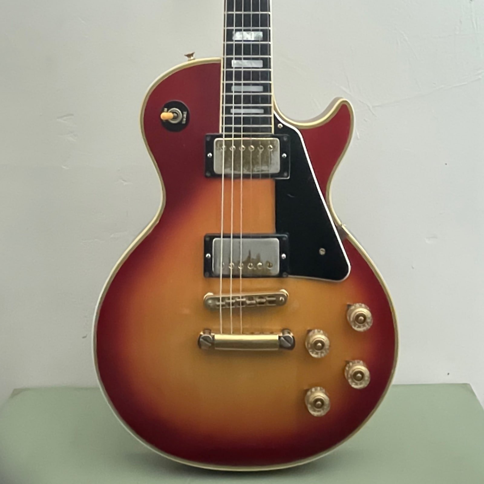 Replica of James Hetfield's 1973 Les Paul Custom