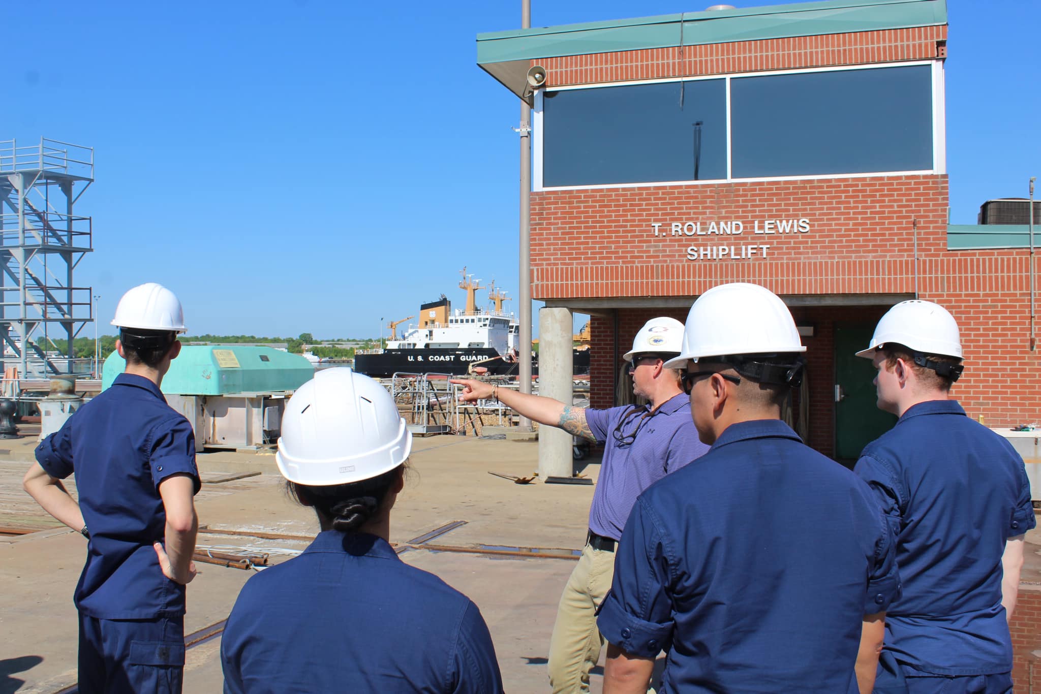 USCGA Naval Architecture and Marine Engineering | New London CT