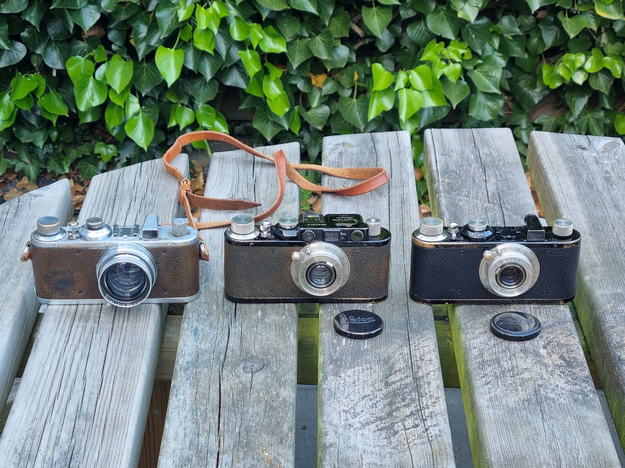 Early Leica camera models and their variations