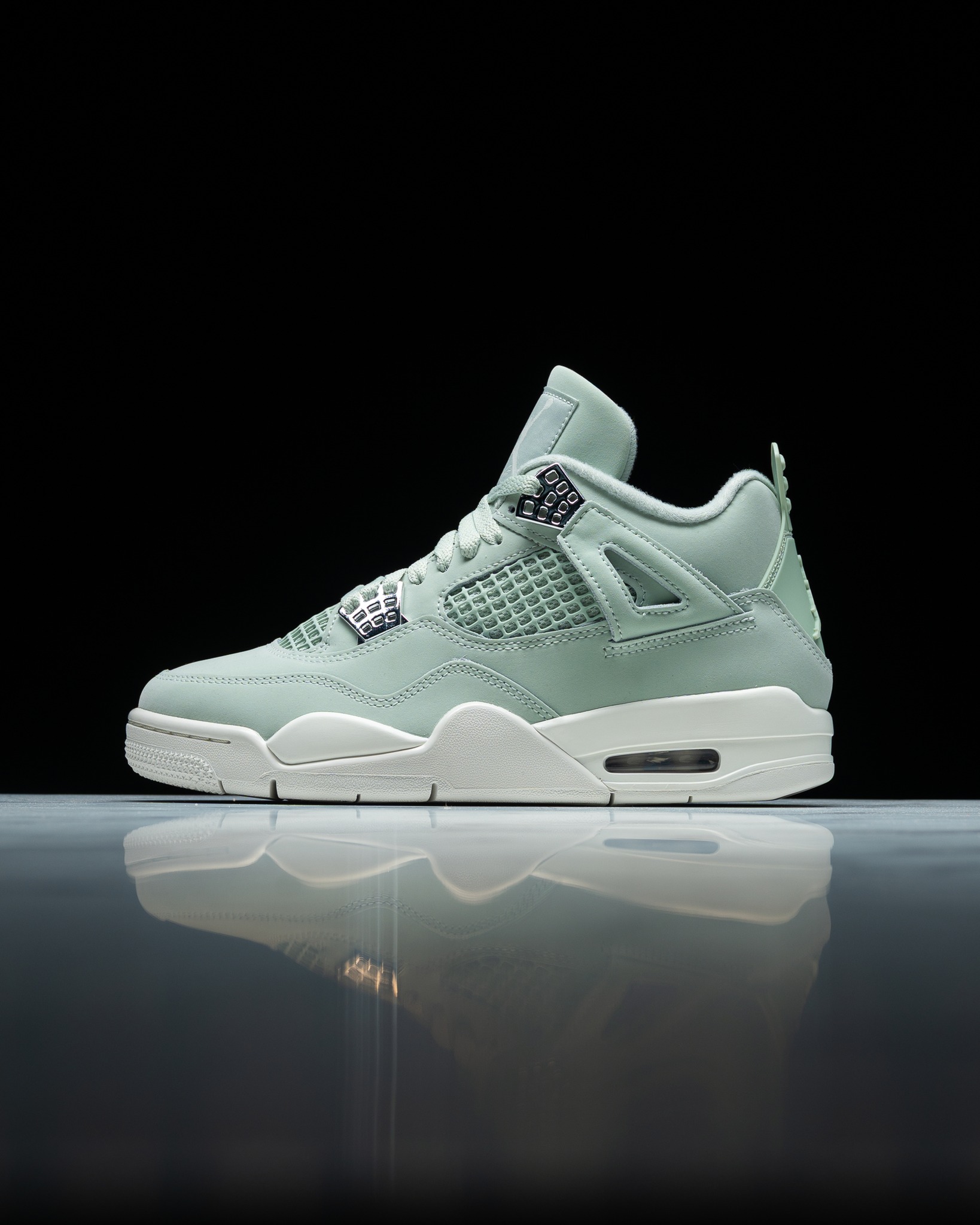 Abundance' Air Jordan 4 Releases Next Week