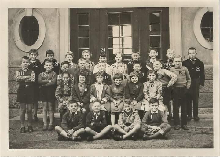 Phalsbourg autrefois - Classe de CE2. Photo de 1956. Merci Odette. 1 ...