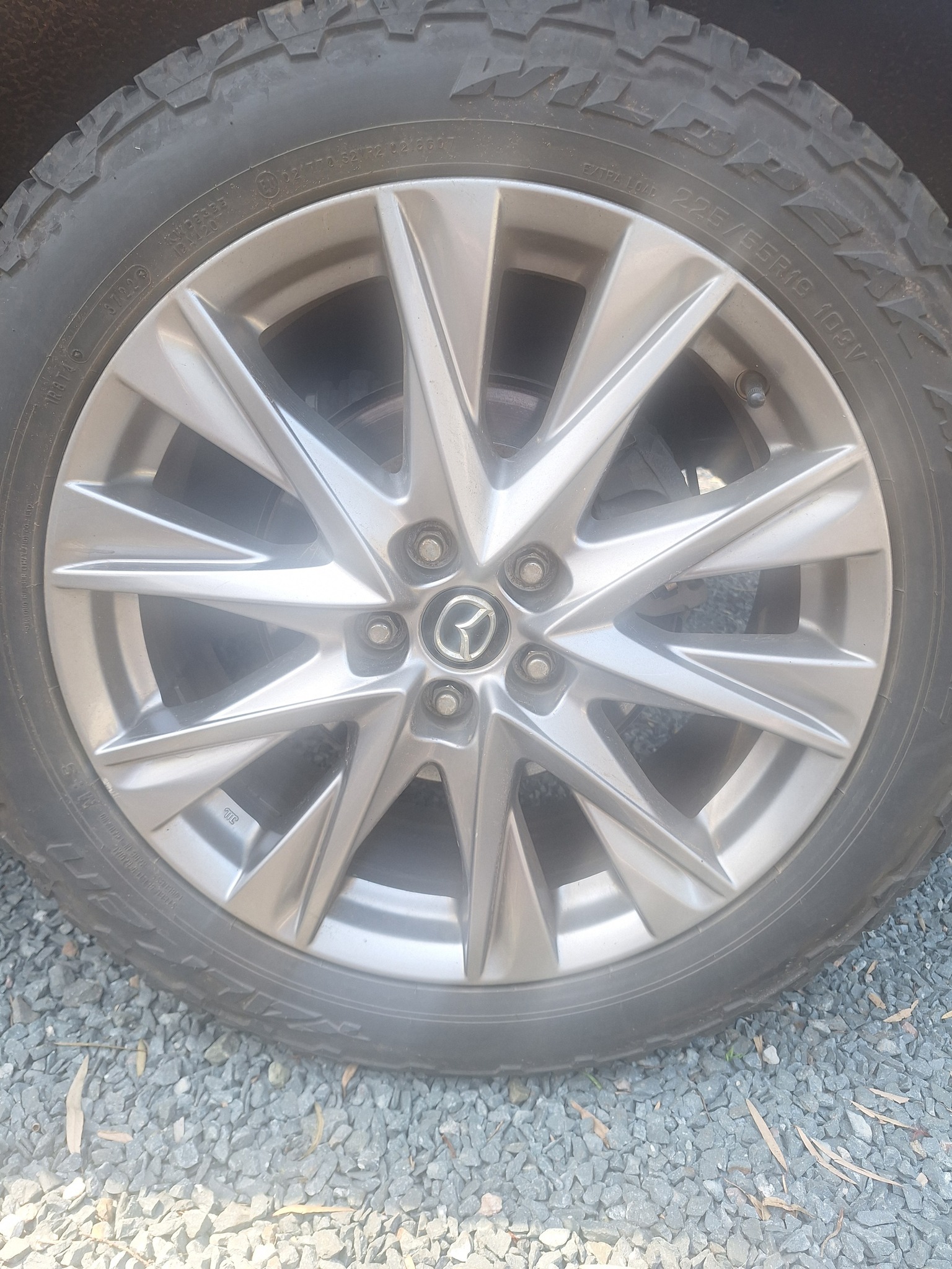 Mazda CX-5 rims and tyres size 19
