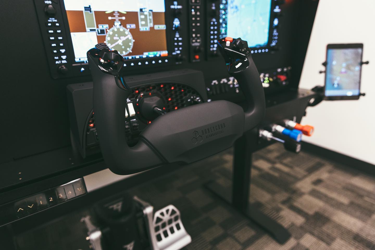 Realsimgear.com - The @flyhoneycomb Alpha Flight Controls... | Facebook