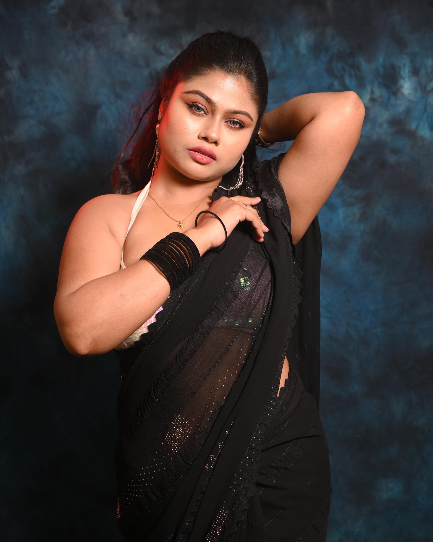 Arpita basak officiel page... Arpita basak officiel page