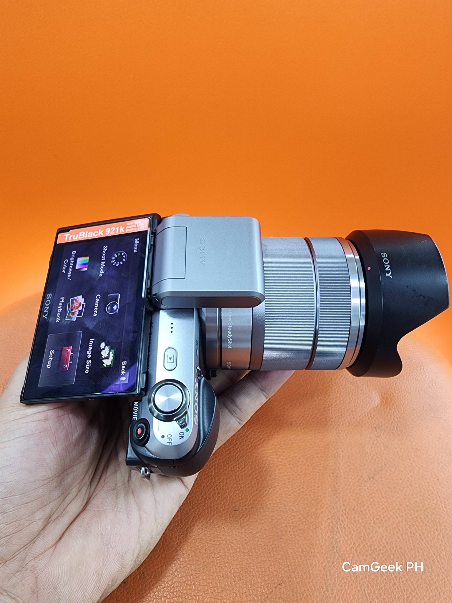 ?Sony Nex C3 with 18-55mm Mirrorless Camera for P17,000 only 