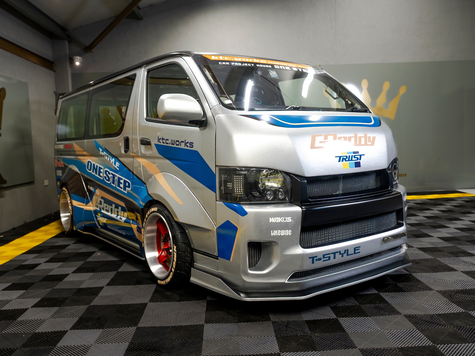 ? ONLY 895 ENTRIES AVAILABLE ? THIS TOYOTA HIACE IS DEFINITELY A 