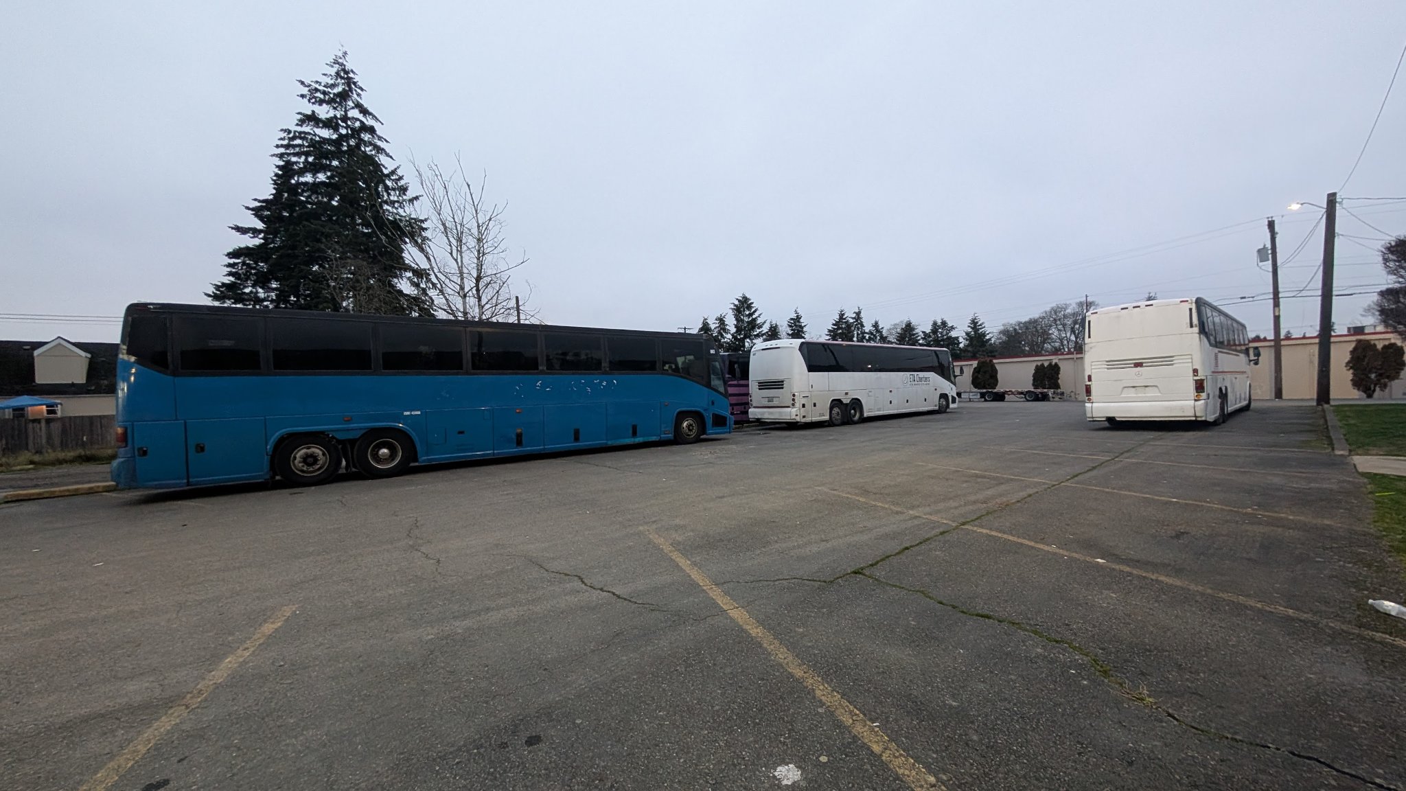 1998 MCI 102-el3 - Buses - Parkland, Washington | Facebook Marketplace ...