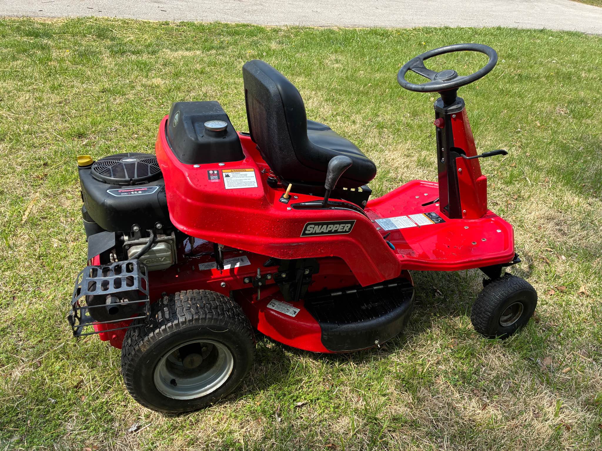 Snapper RE110 28” Riding Mower - Lawn Mowers - O'Fallon, Missouri ...