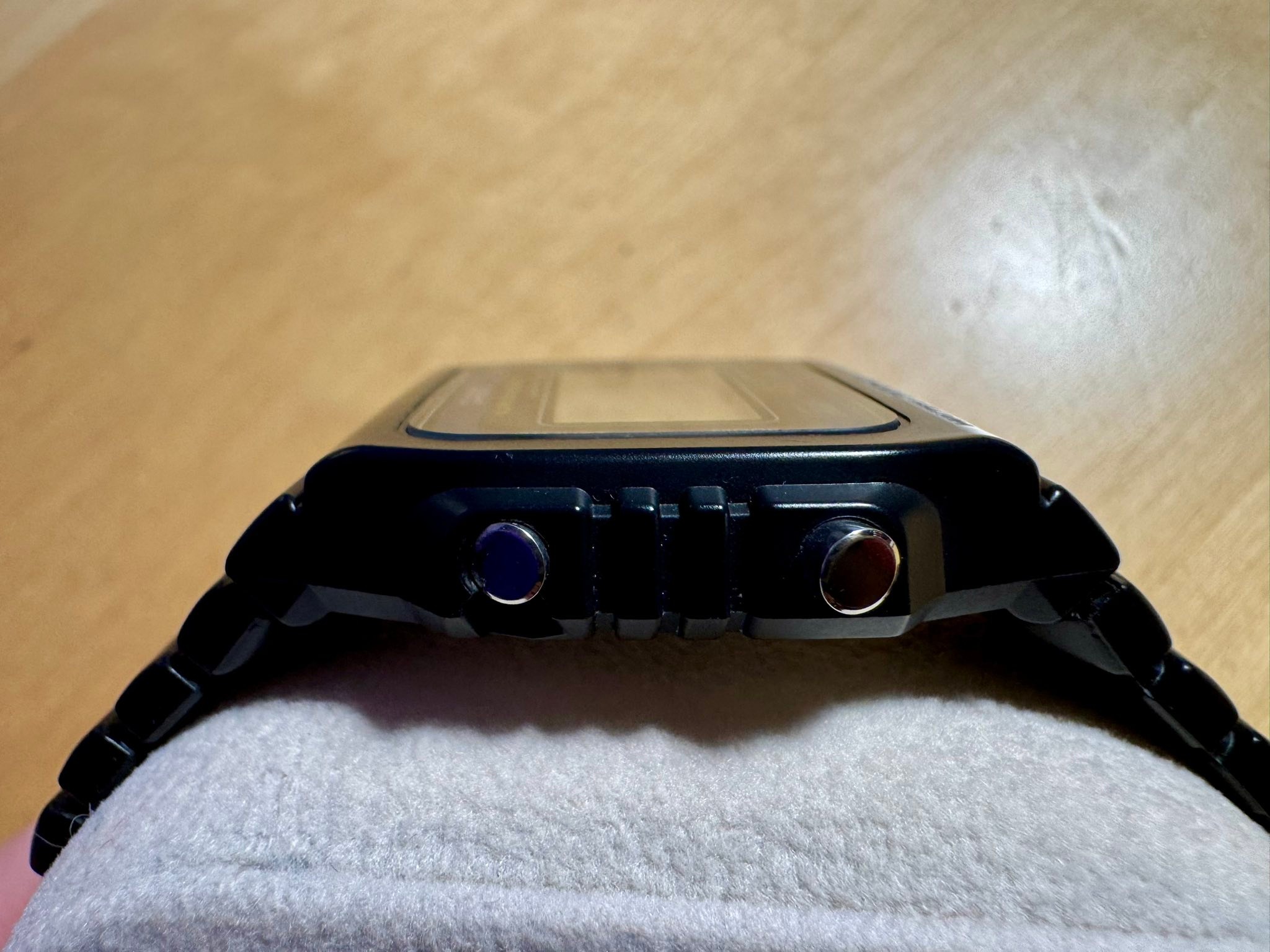 Hi everybody, what could my Casio DW-240 Japan made be worth? With 