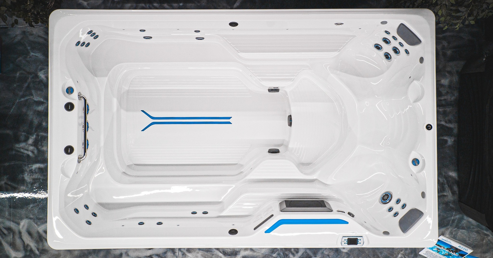 💸SAVE $1500 on a new ENDLESS POOLS R220... - Ideal Pool & Spa | Facebook
