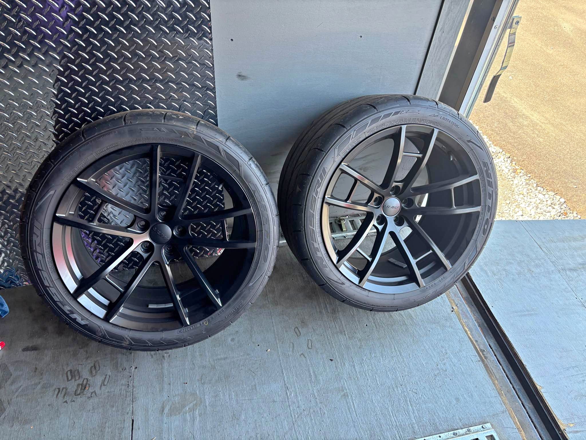 2021 Dodge challenger rims and tires - Car Wheels, Tires & Parts ...