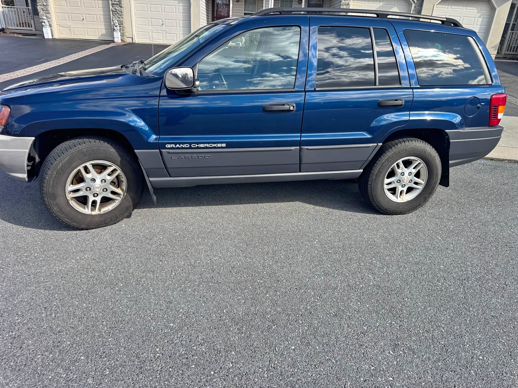 2003 Blue Jeep Cherokee Laredo - Cars & Trucks - Brownstown ...