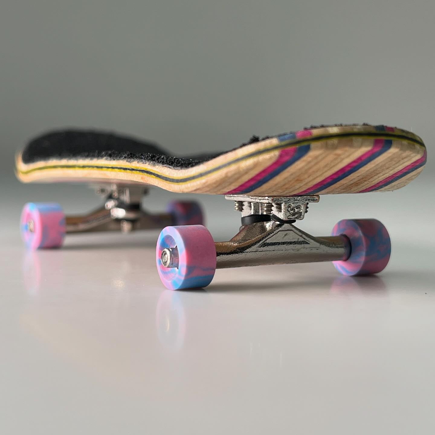 HACK WHEELS BIRTH A-FRAME TRUCKS V3 PRIDECK (@re.board.japan