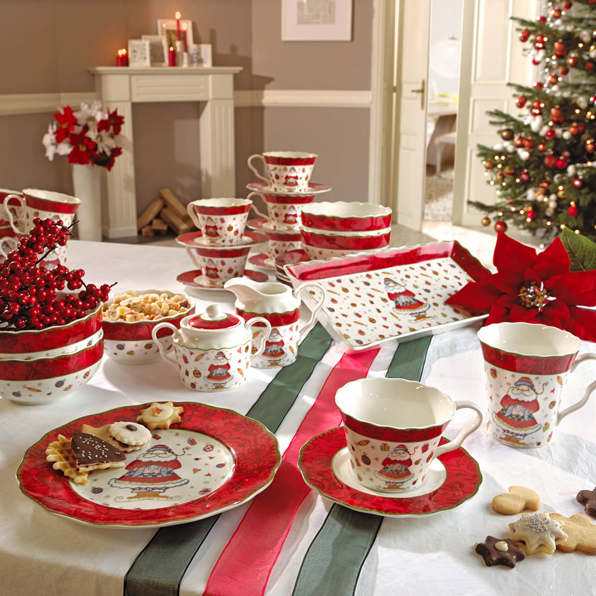 Kaffeegenuss ☕️ trifft Weihnachtszauber! Unser Geschirr mit verspieltem 🎅🏻 Design ist ein Must-Have für die bevorstehende Zeit: https://www. xxxlutz.at/p/x-mas-kaffeeservice-18-teilig-0071360247