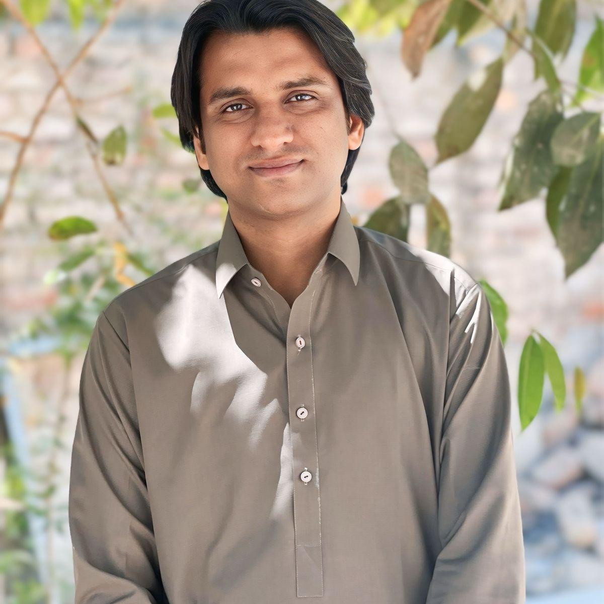 Qayoom Sarohi