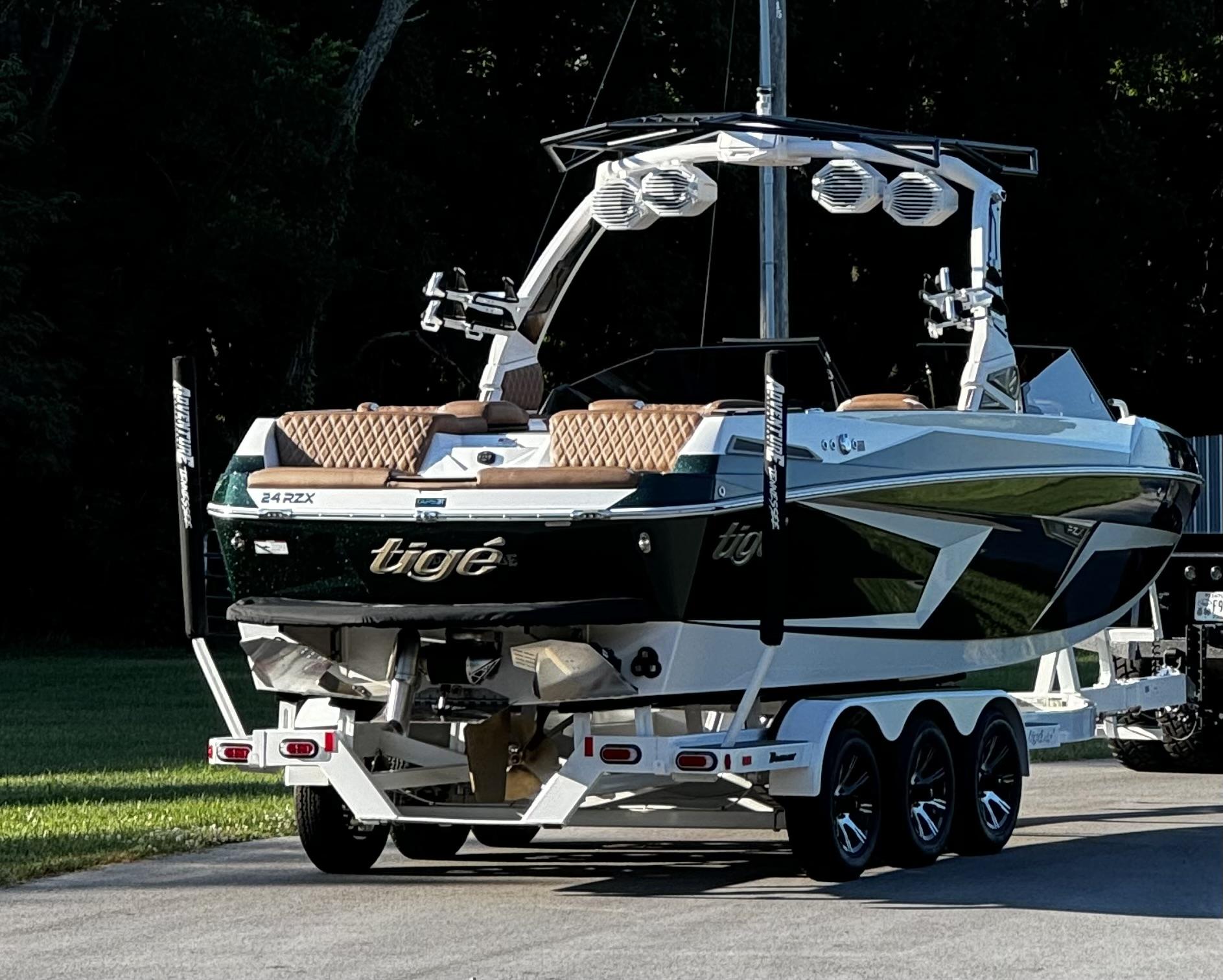 2024 Tige 24RZX with 23 hours on the Raptor 440 6.2L engine for