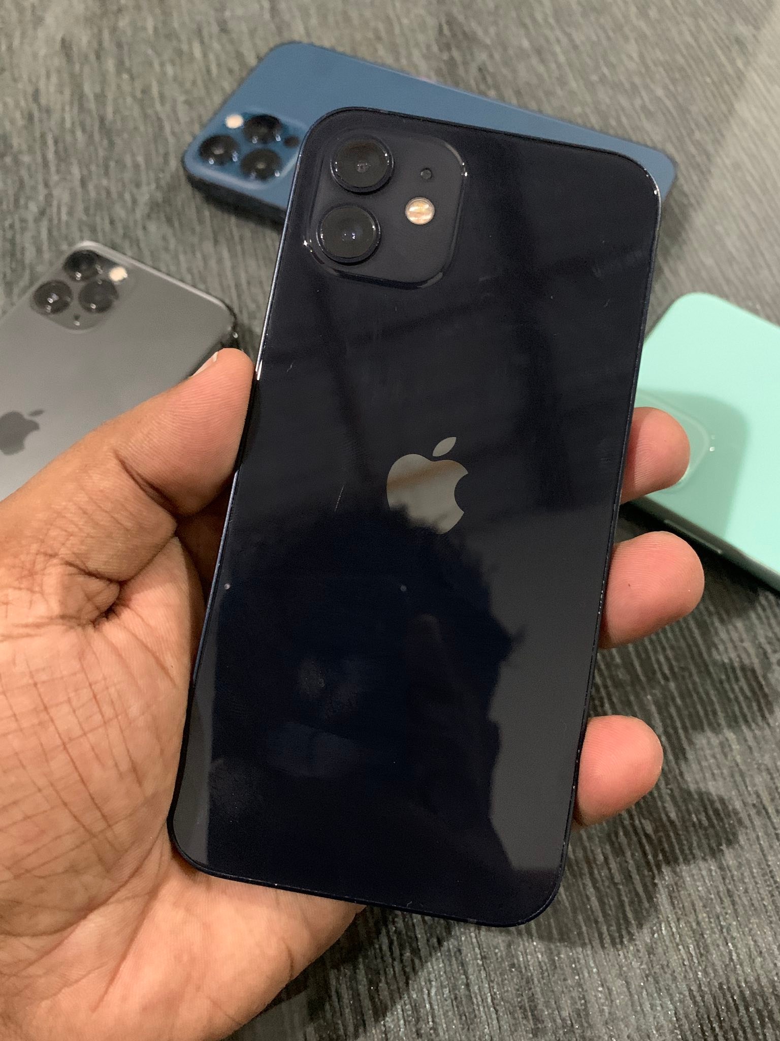 Apple iPhone 12 128gb Black Condition 95% Battery health 87 
