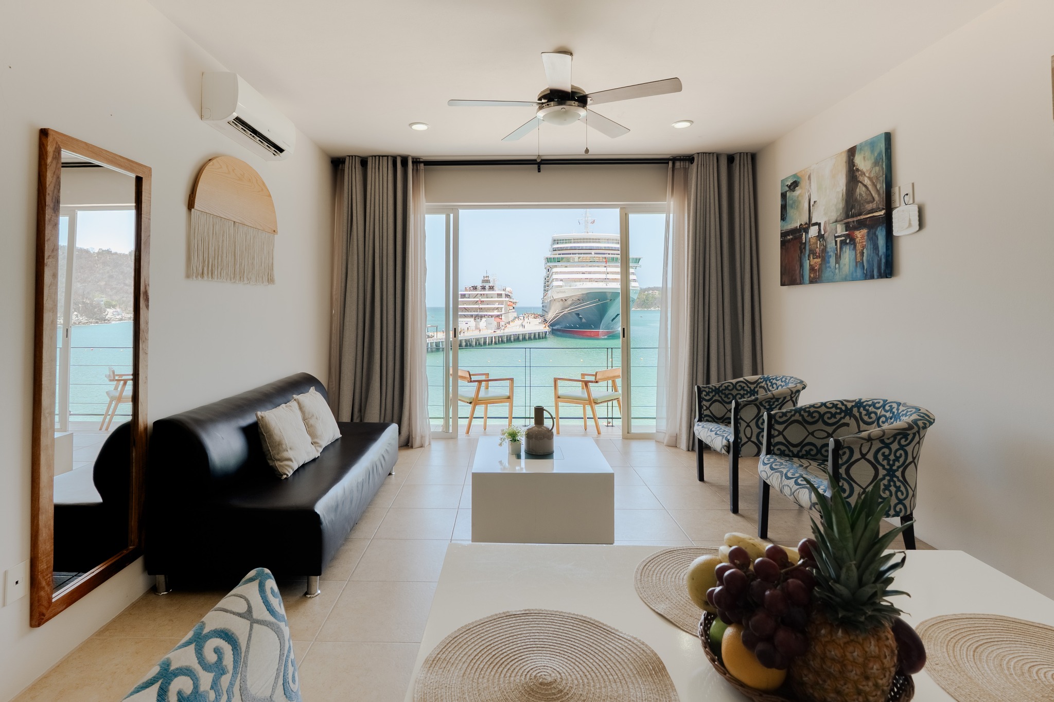 Suites La Playa