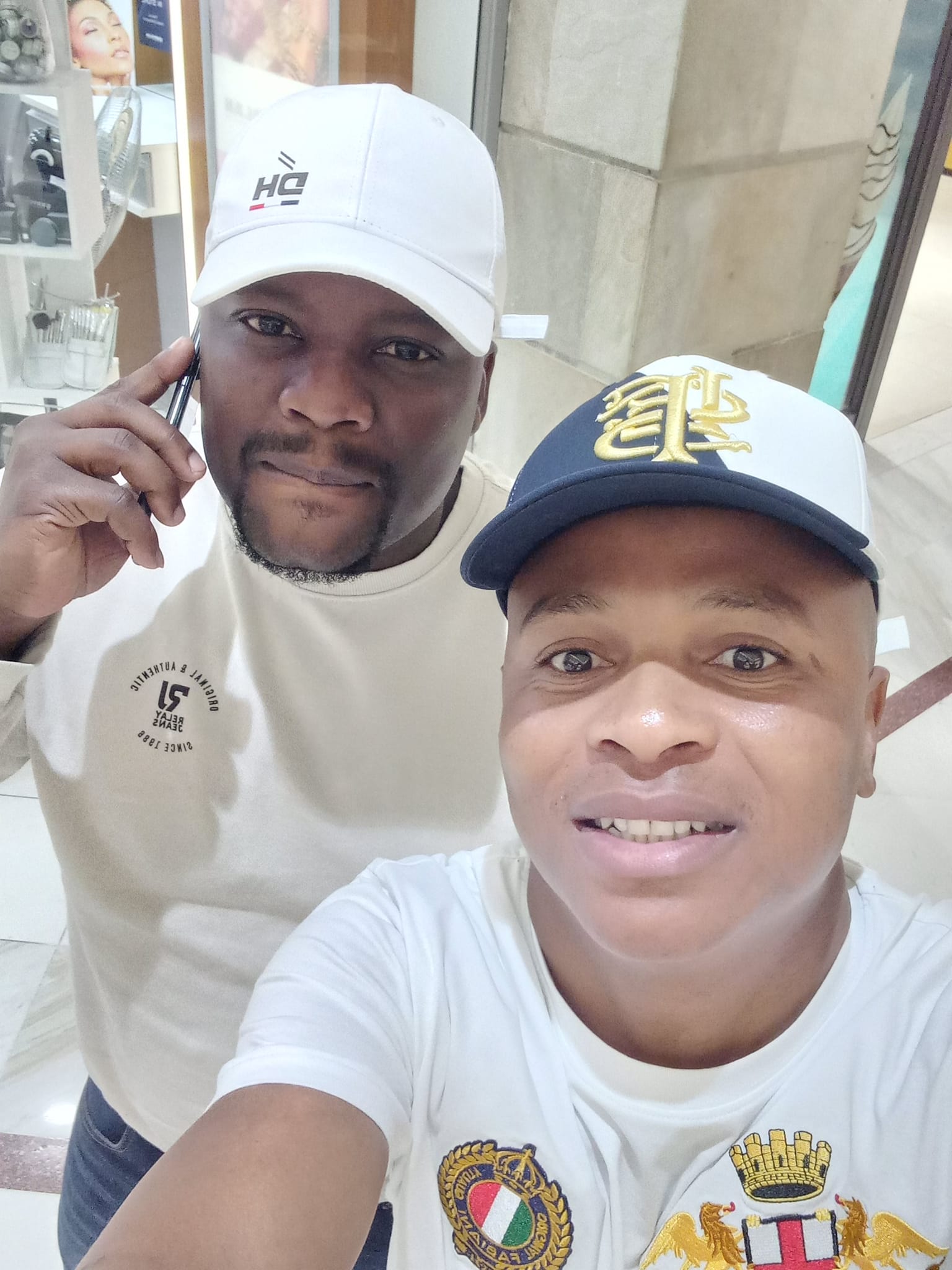 Thandazani SA - 2024 iyobanjwa eshone nayo nami angazi... | Facebook