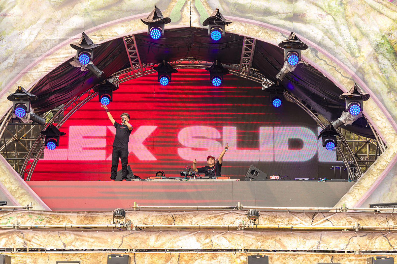 Alex slider