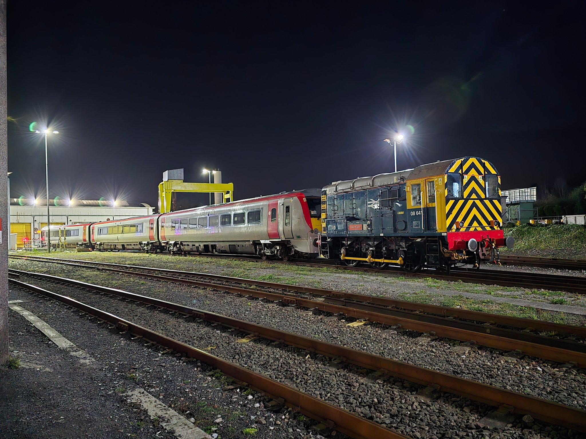 GWR Shunter 08641 'Pride of Laira' with now officially a GWR unit