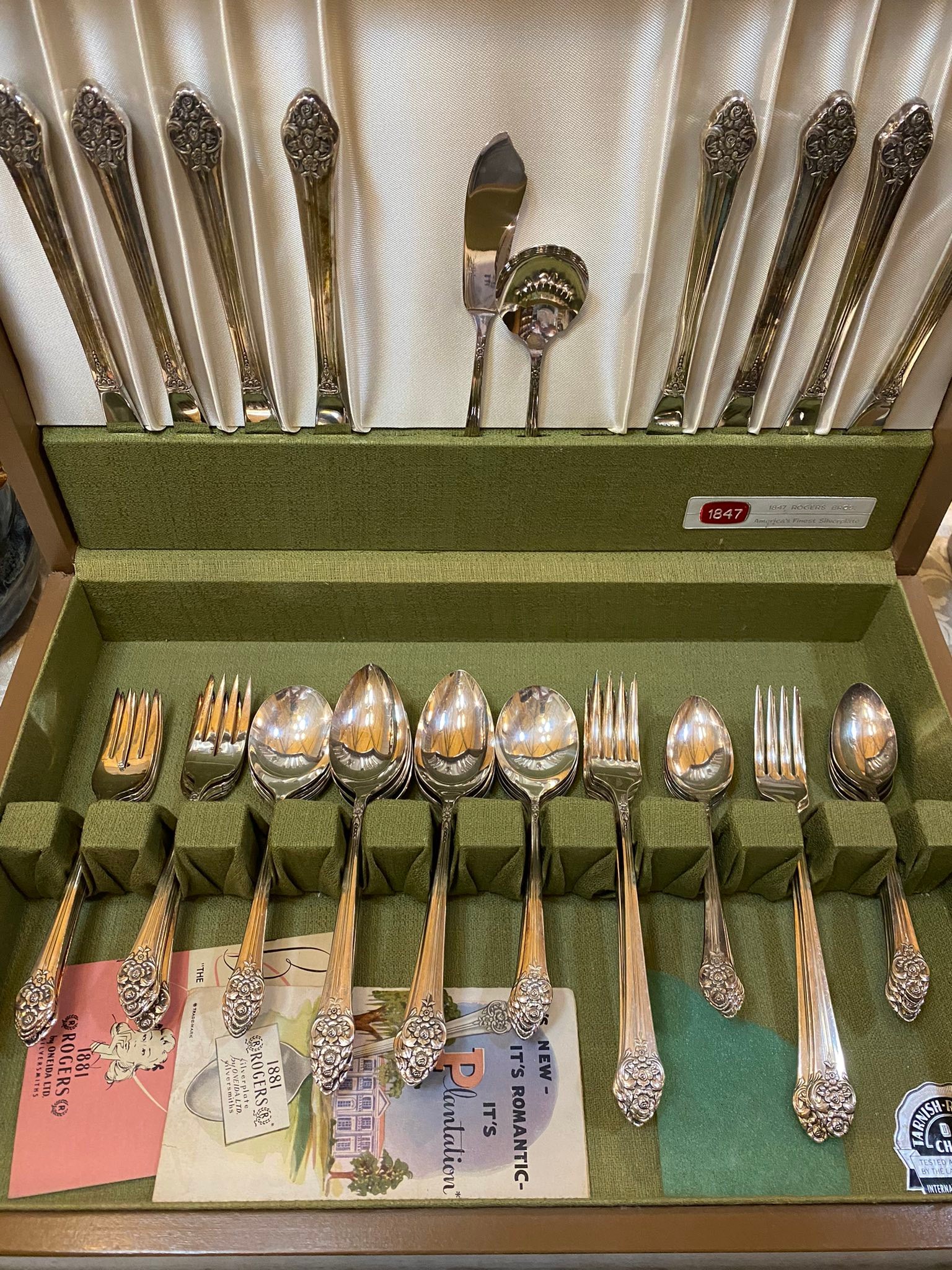 SOLD! Gorgeous set of silverware, WM Roger's / Oneida, originally
