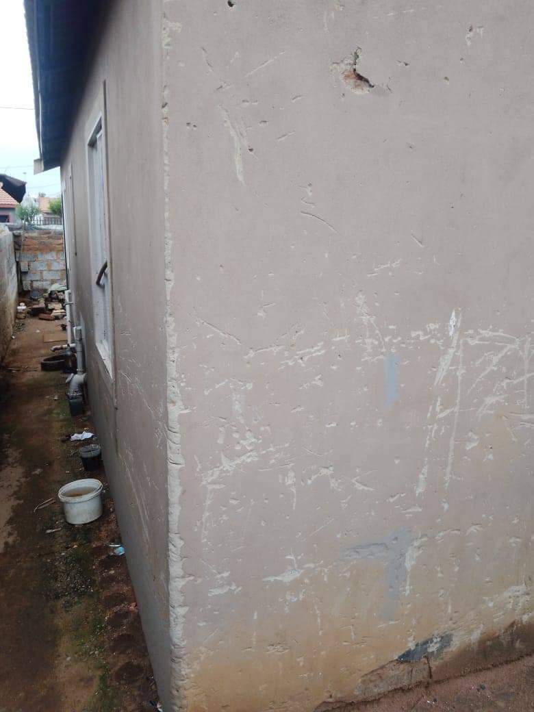 Rdp house with Title deed - Property For Sale - Daveyton, Gauteng ...