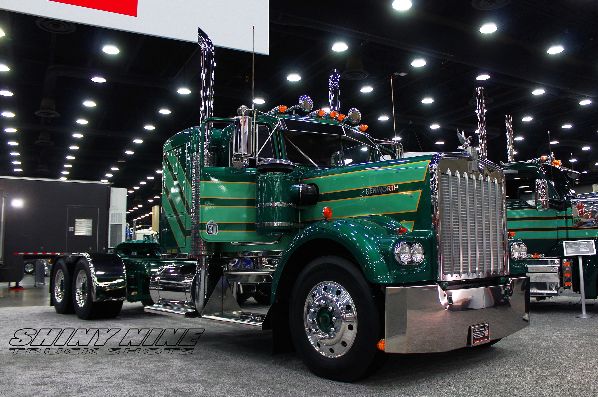 ケンワース W900A 　リーファートレーラー　\